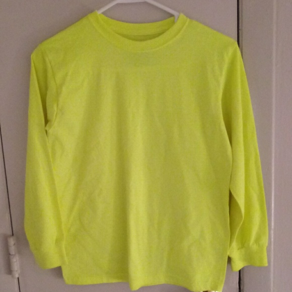 Fruit of the Loom Other - Boys size 10/12 fruit of the loom long sleeve top